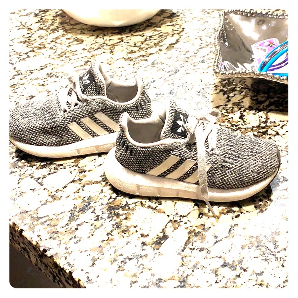 Stylish toddler sneakers - Adidas